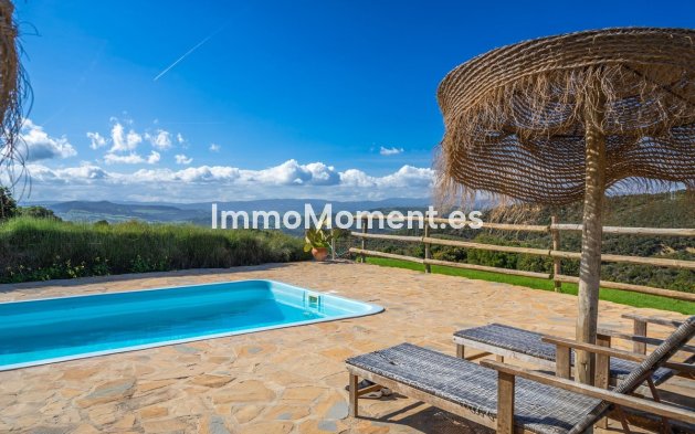 Reventa - Villa independiente - Casares - Casares Centro