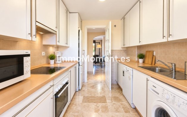 Revente - Appartement - Estepona  - Estepona Centro