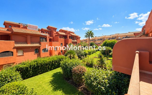 Revente - Appartement - Estepona  - Estepona Centro