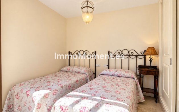 Revente - Appartement - Estepona  - Estepona Centro