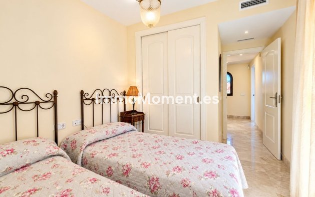 Revente - Appartement - Estepona  - Estepona Centro