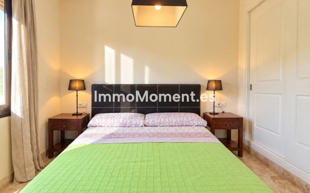 Revente - Appartement - Estepona  - Estepona Centro