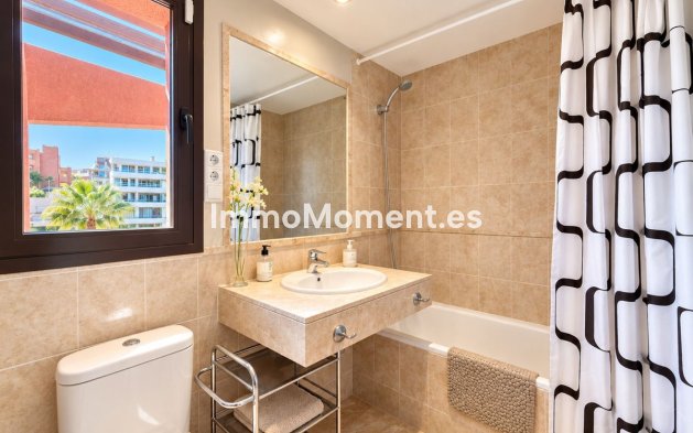 Revente - Appartement - Estepona  - Estepona Centro