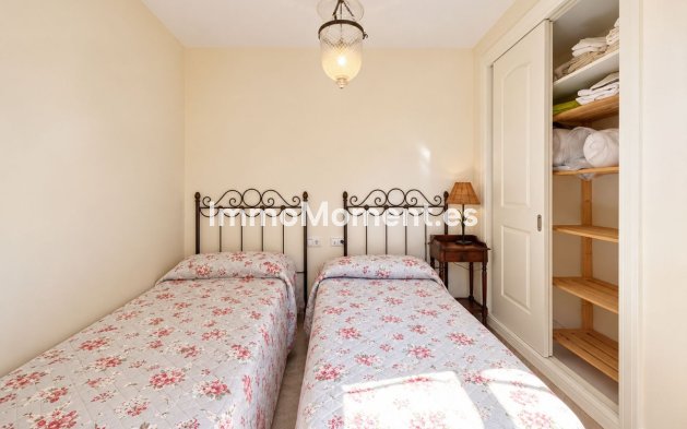 Revente - Appartement - Estepona  - Estepona Centro