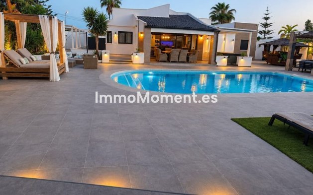 Wiederverkauf - Freistehende Villa - Torrevieja - Torrevieja Centro