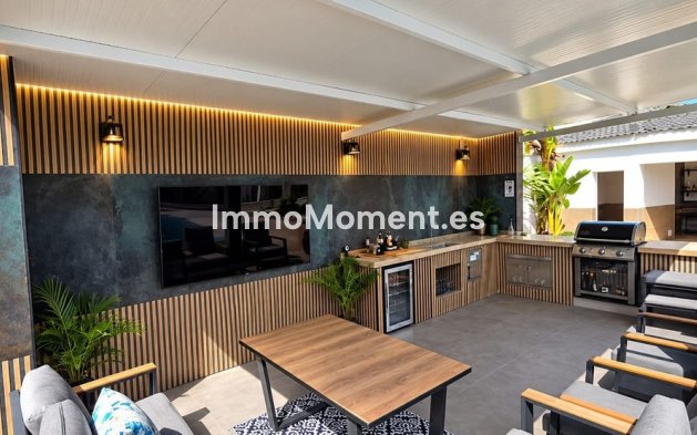 Wiederverkauf - Freistehende Villa - Torrevieja - Torrevieja Centro