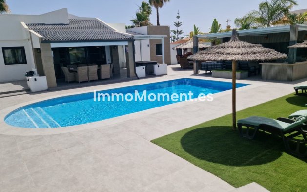 Wiederverkauf - Freistehende Villa - Torrevieja - Torrevieja Centro