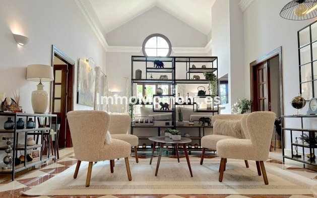 Revente - Villa individuelle - Estepona  - Estepona Centro