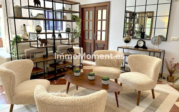 Revente - Villa individuelle - Estepona  - Estepona Centro