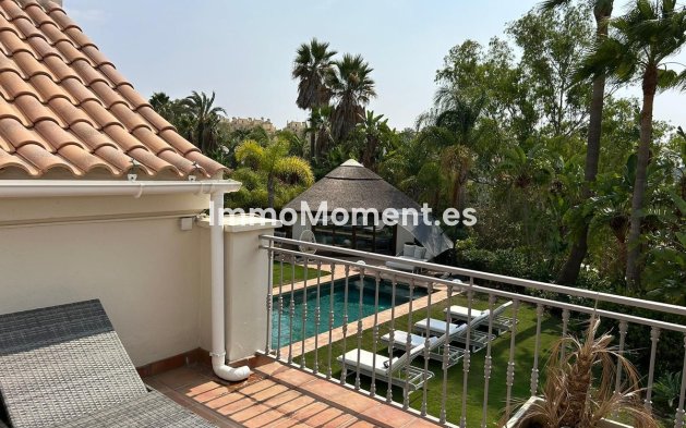 Revente - Villa individuelle - Estepona  - Estepona Centro