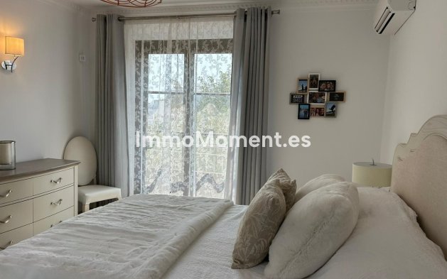 Revente - Villa individuelle - Estepona  - Estepona Centro