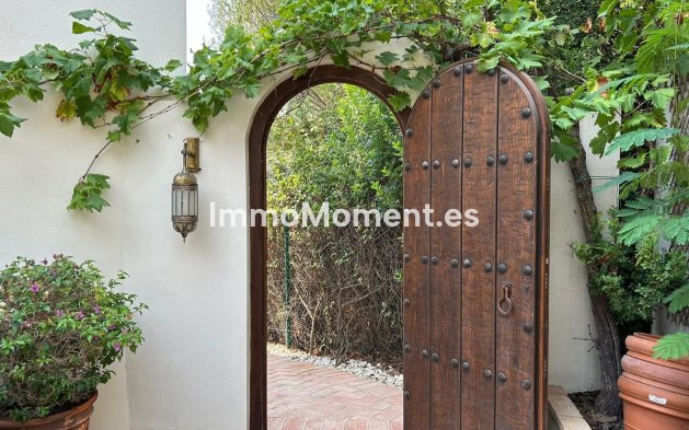 Revente - Villa individuelle - Estepona  - Estepona Centro