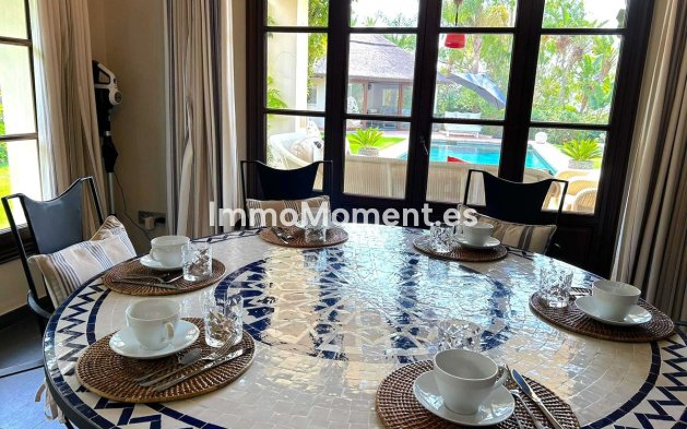 Revente - Villa individuelle - Estepona  - Estepona Centro