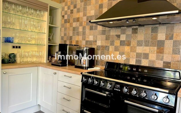 Revente - Villa individuelle - Estepona  - Estepona Centro