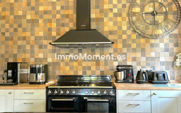 Revente - Villa individuelle - Estepona  - Estepona Centro
