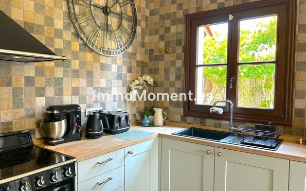 Revente - Villa individuelle - Estepona  - Estepona Centro