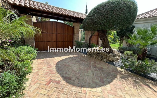 Revente - Villa individuelle - Estepona  - Estepona Centro