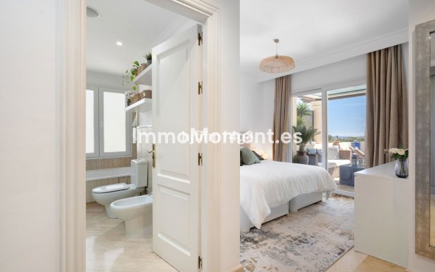 Revente - Appartement - Marbella - Nueva Andalucía