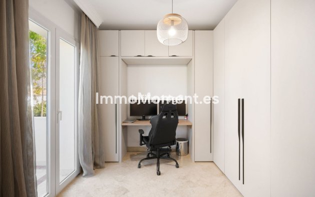 Revente - Appartement - Marbella - Nueva Andalucía