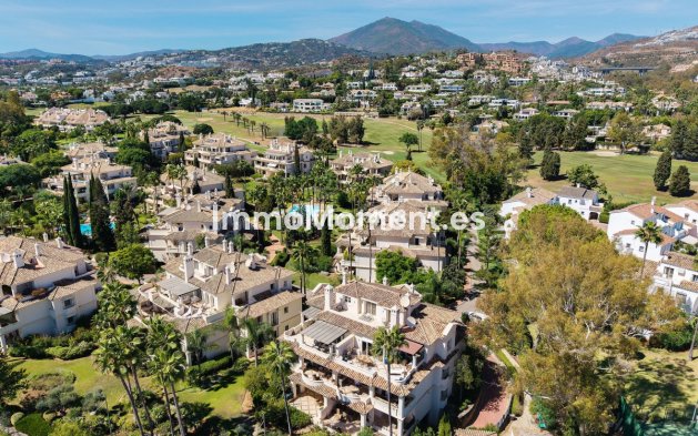 Revente - Appartement - Marbella - Nueva Andalucía