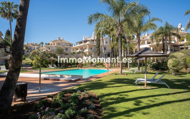 Revente - Appartement - Marbella - Nueva Andalucía