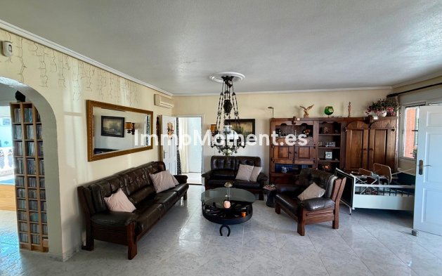 Bestaande woning - Vrijstaande villa - Rojales - Rojales Centro