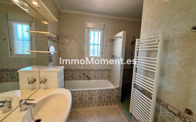 Bestaande woning - Vrijstaande villa - Rojales - Rojales Centro