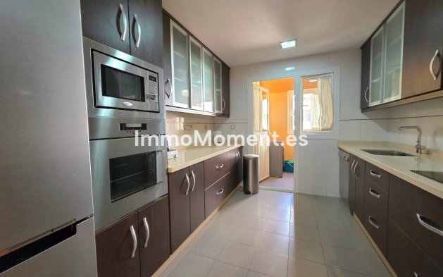 Wiederverkauf - Wohnung - Estepona  - Selwo