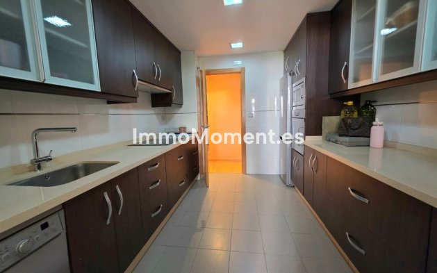 Wiederverkauf - Wohnung - Estepona  - Selwo