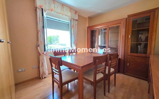 Wiederverkauf - Wohnung - Estepona  - Selwo