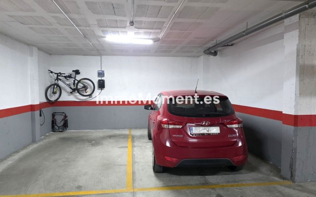 Wiederverkauf - Wohnung - Estepona  - Selwo