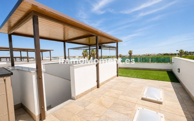 Wiederverkauf - Freistehende Villa - Torrevieja - Torrevieja Centro