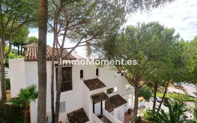 Resale - Apartment - Marbella - La Mairena