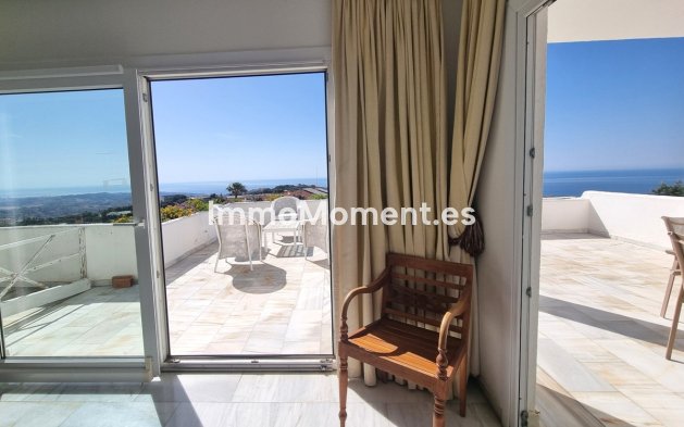 Resale - Apartment - Marbella - La Mairena
