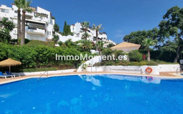 Resale - Apartment - Marbella - La Mairena