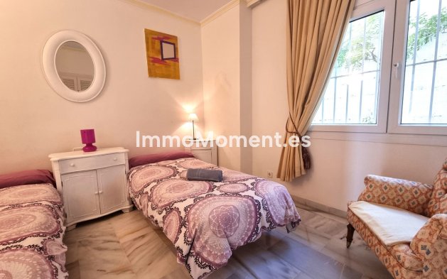 Resale - Apartment - Marbella - La Mairena