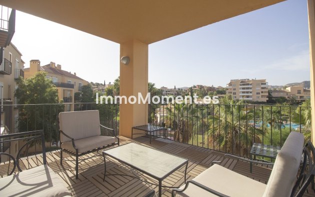 Resale - Apartment - Inland  - Alhaurín de la Torre