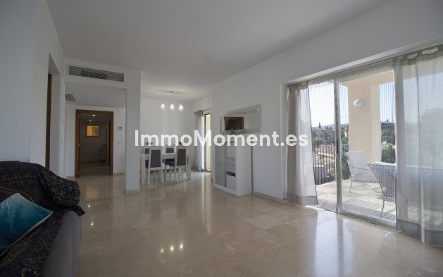 Resale - Apartment - Inland  - Alhaurín de la Torre