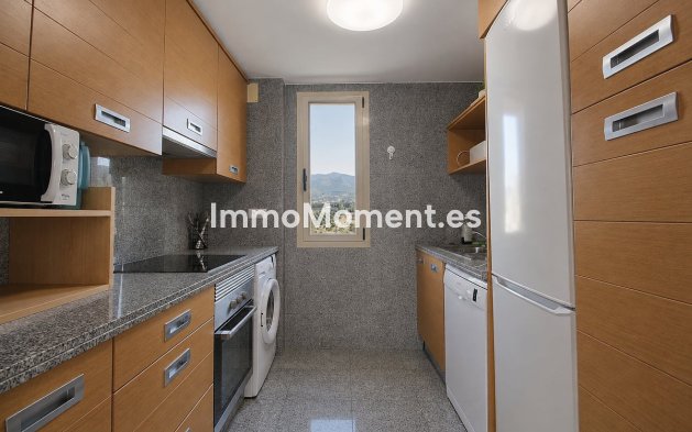 Resale - Apartment - Inland  - Alhaurín de la Torre