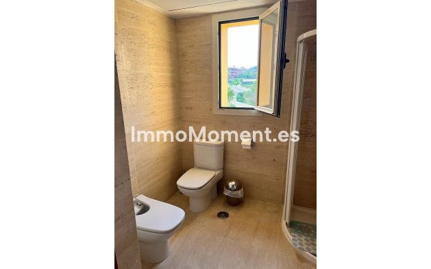 Resale - Apartment - Inland  - Alhaurín de la Torre