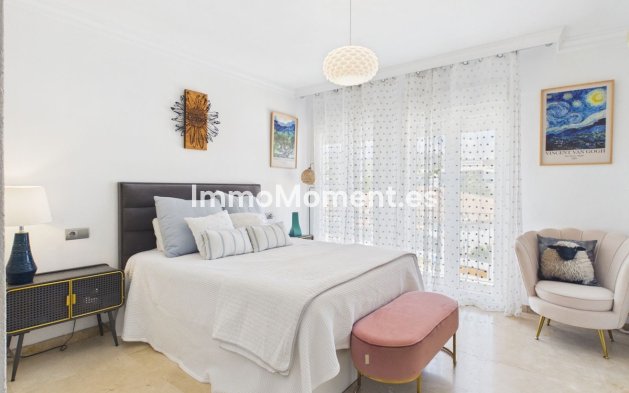 Bestaande woning - Rijtjeshuis - Estepona  - Estepona Centro