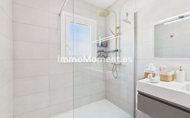 Bestaande woning - Rijtjeshuis - Estepona  - Estepona Centro