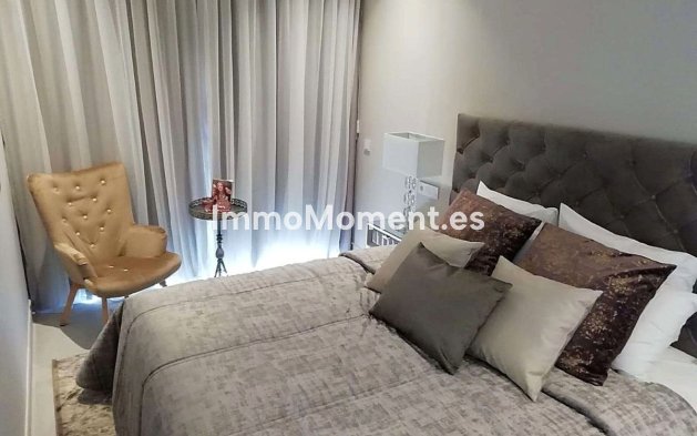 Revente - Villa individuelle - Estepona  - Atalaya