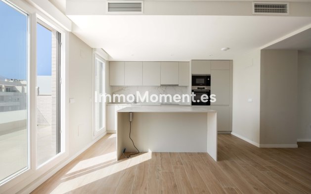 Resale - Apartment - Marbella - La Campana