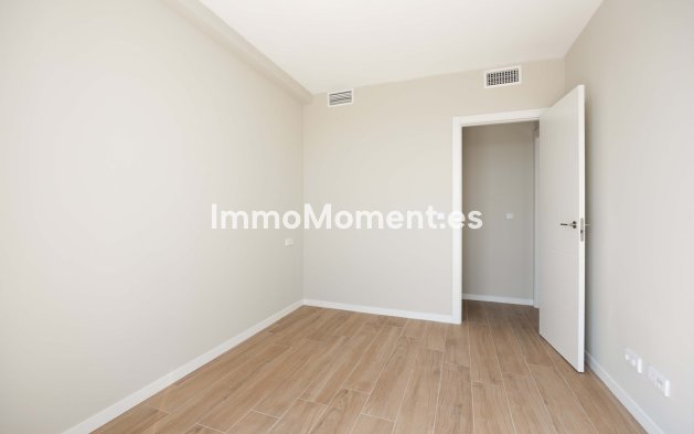 Resale - Apartment - Marbella - La Campana