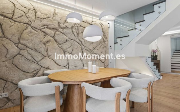 Resale - Townhouse - Marbella - Marbella Centro