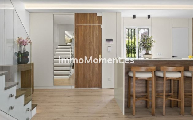 Resale - Townhouse - Marbella - Marbella Centro