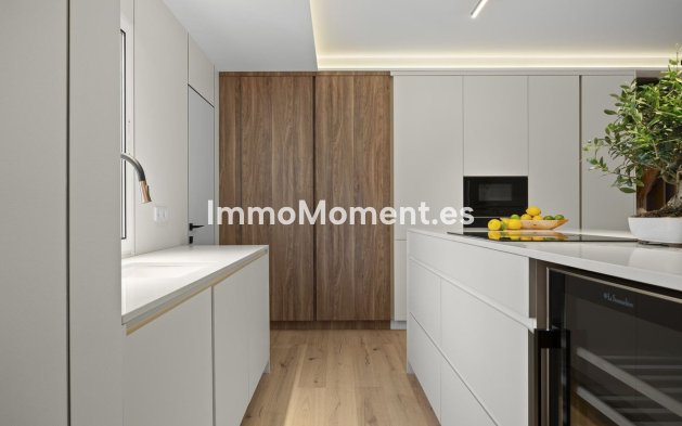 Resale - Townhouse - Marbella - Marbella Centro