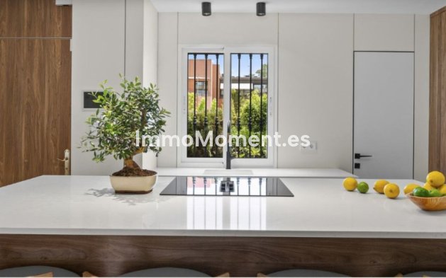 Resale - Townhouse - Marbella - Marbella Centro