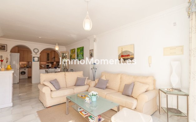 Wiederverkauf - Wohnung - Marbella - Elviria
